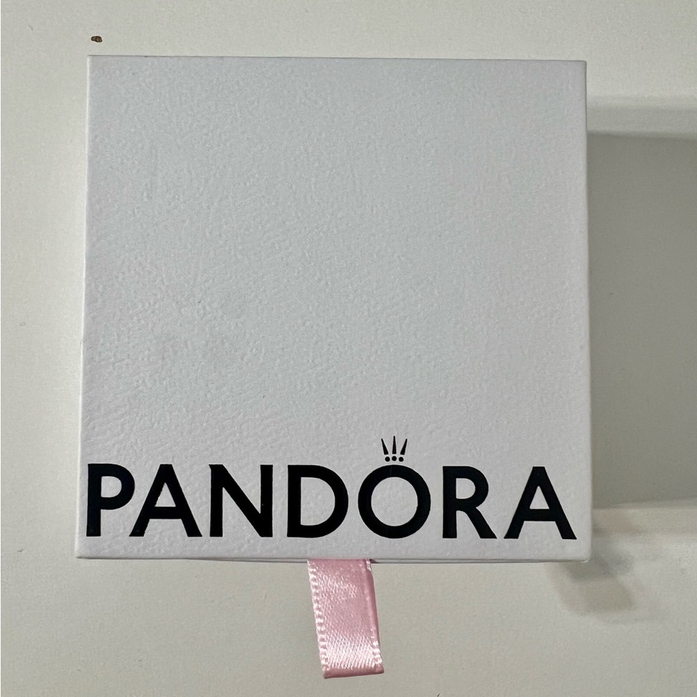 Pandora White Gift Box